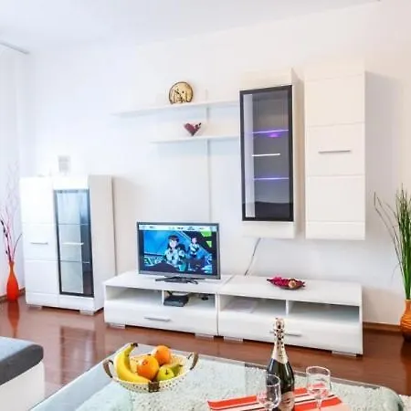 Smart Aparthotel